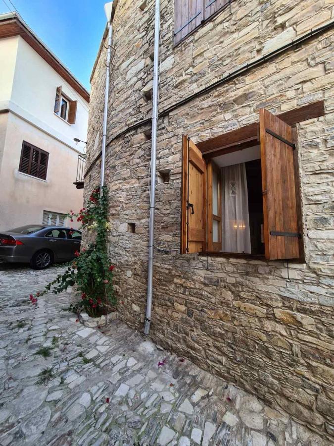Christiana'S Stone Studios Lefkara Bagian luar foto