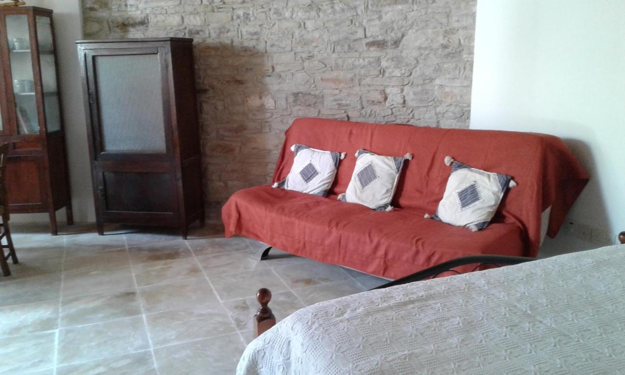 Christiana'S Stone Studios Lefkara Bagian luar foto